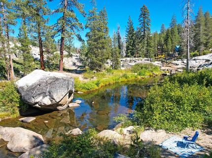 100 S Yuba Dr, Soda Springs, CA 95728 Photo