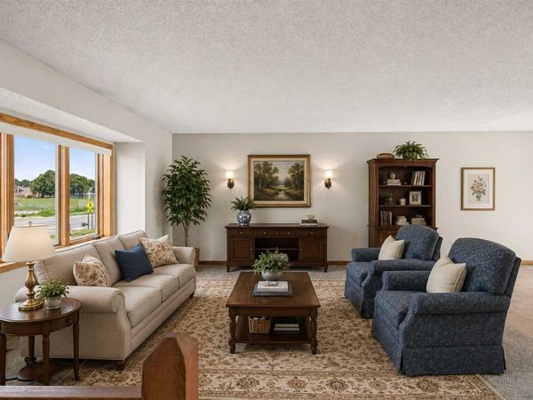 14620 Hayes Road , Apple Valley, MN 55124
