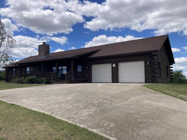 N290 County Road LL, Cedar Grove, WI 53013