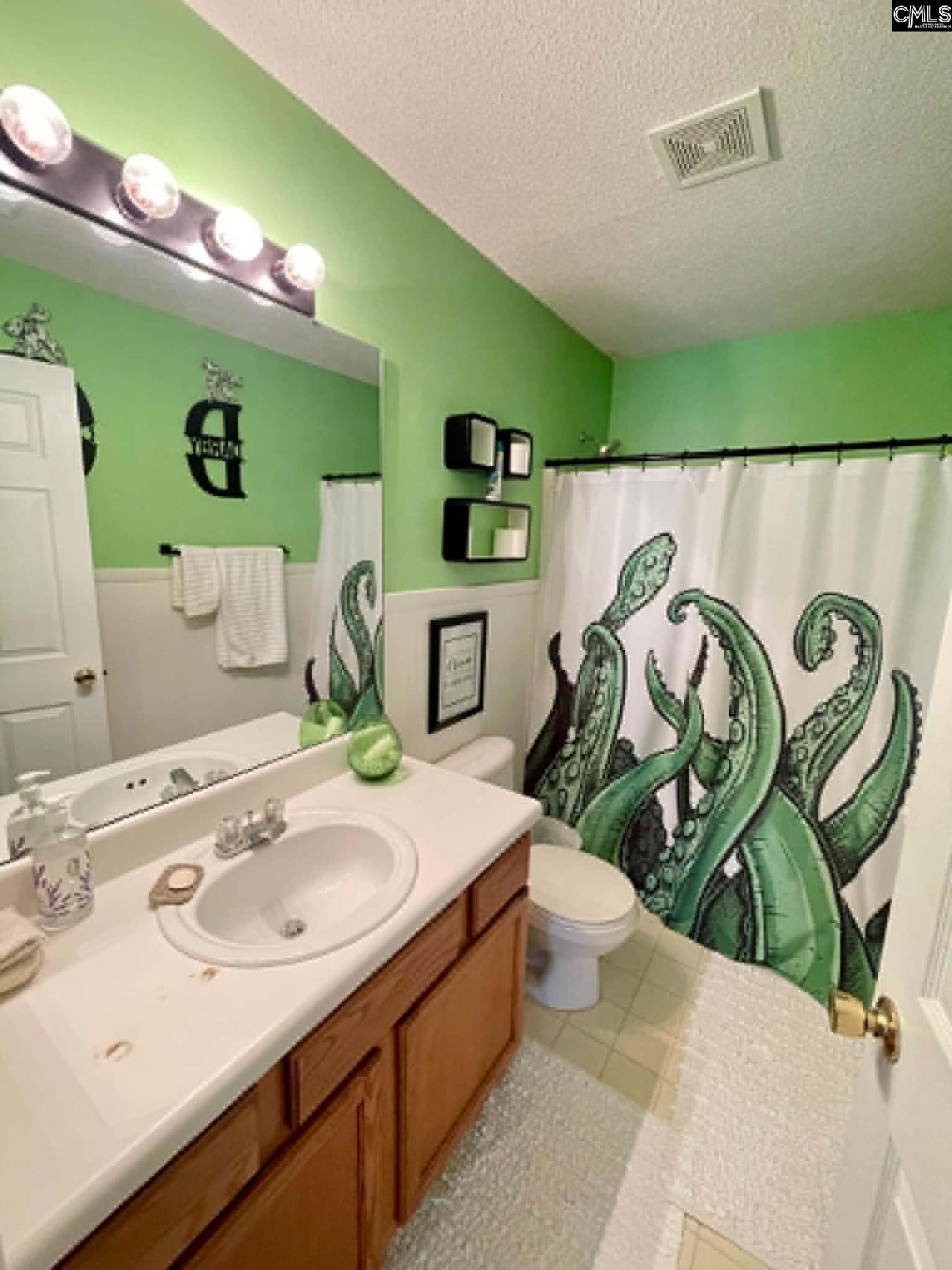 229 Stoney Pointe Drive Photo 17