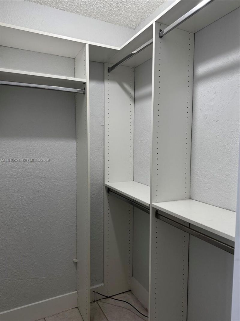 13500 NE 3rd Ct , Unit 120, North Miami, FL 33161 Photo