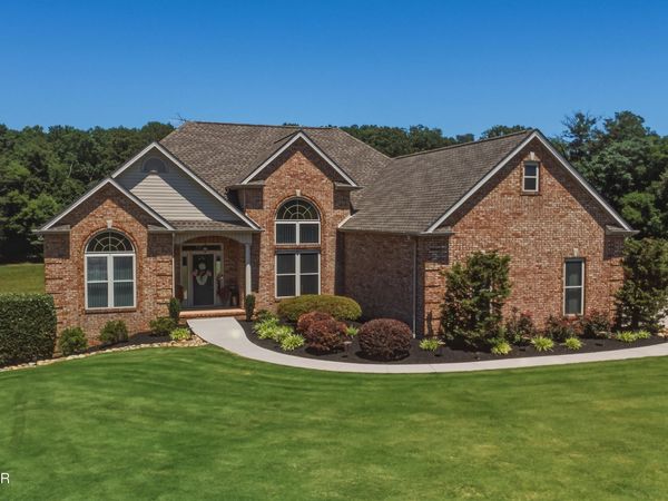 2223 Summerfield Lane, Sevierville, TN 37876