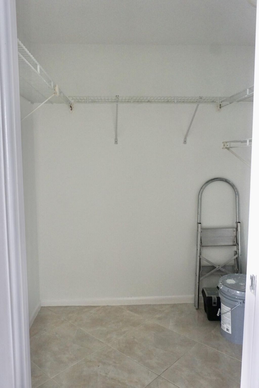 2400 Presidential Way, Unit 2002, West Palm Beach, FL 33401 Photo