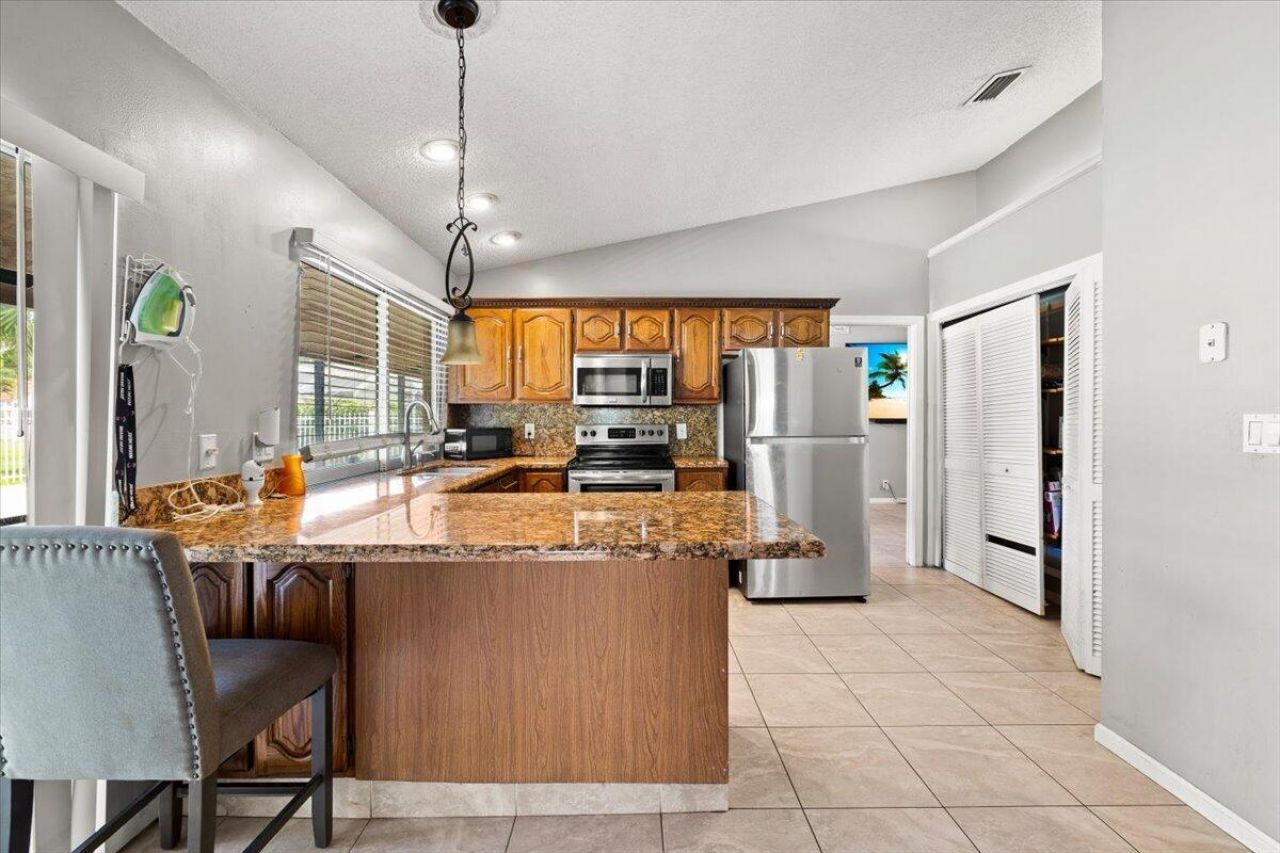 13482 Columbine Avenue, Wellington, FL 33414 Photo
