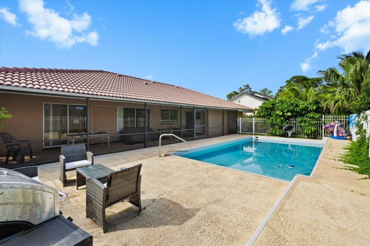 13482 Columbine Avenue, Wellington, FL 33414 Photo