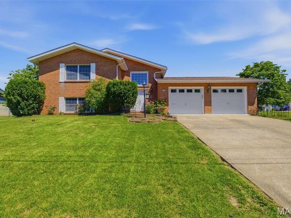 1515 Sweeney Drive, Festus, MO 63028
