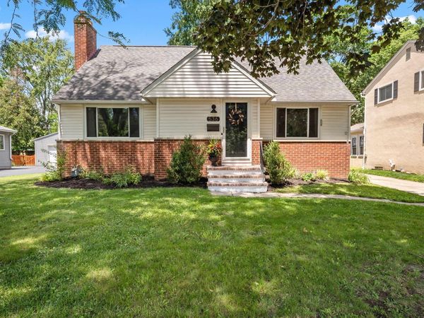 536 E Weisheimer Road, Columbus, OH 43214