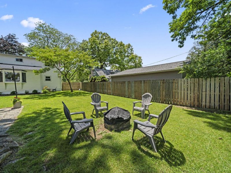 536 E Weisheimer Road, Columbus, OH 43214 Photo 62