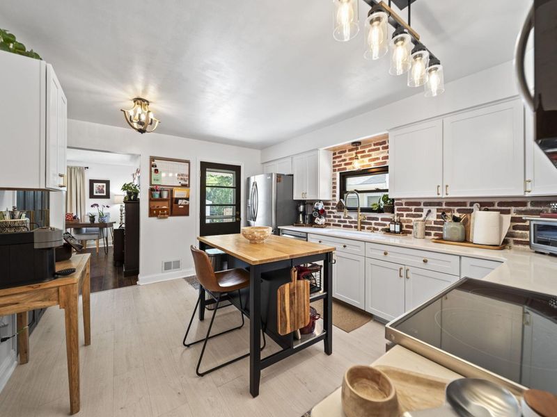 536 E Weisheimer Road, Columbus, OH 43214 Photo 7