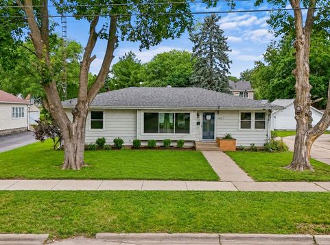 Main Photo