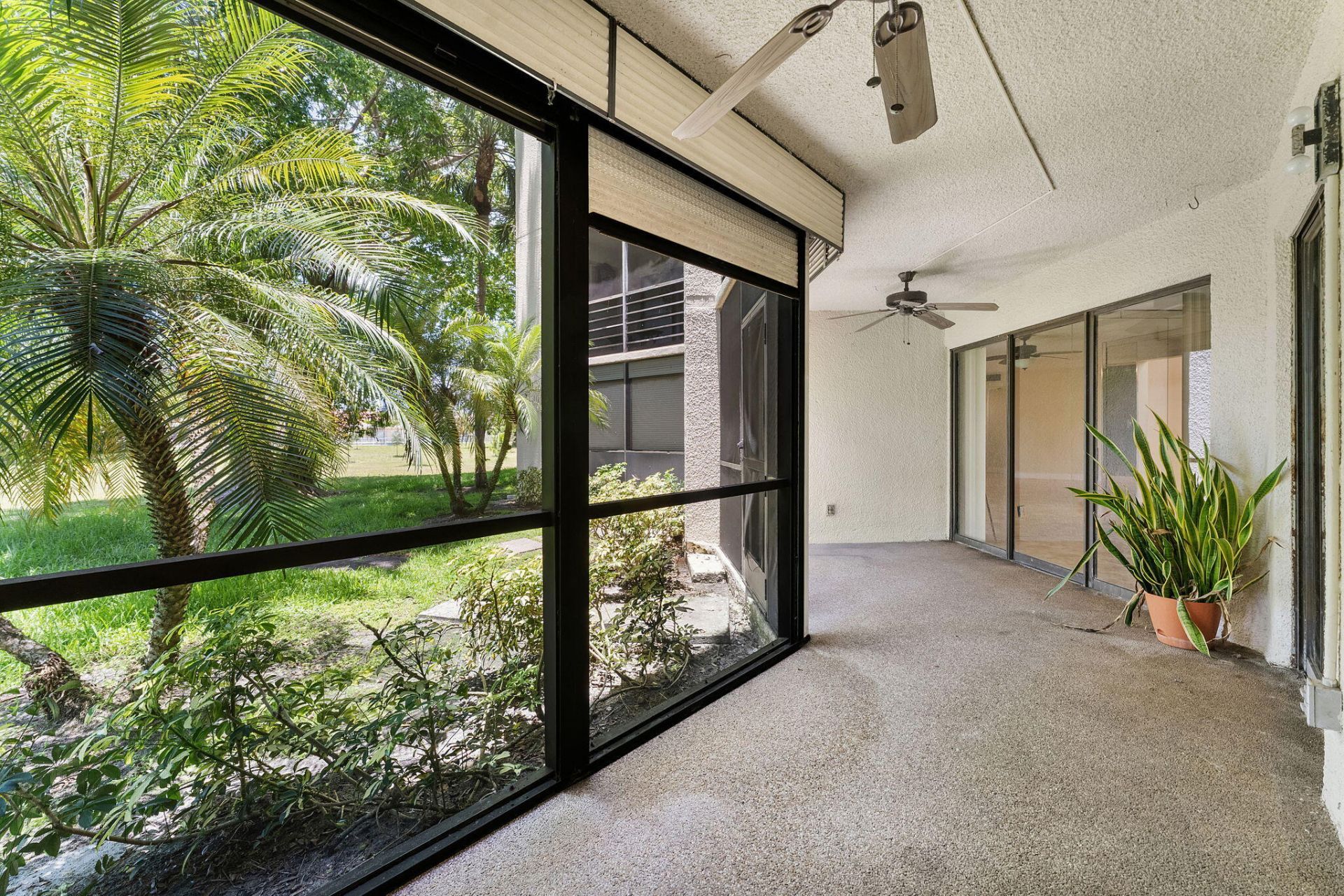 5800 Camino Del Sol, Unit 102, Boca Raton, FL 33433 Photo