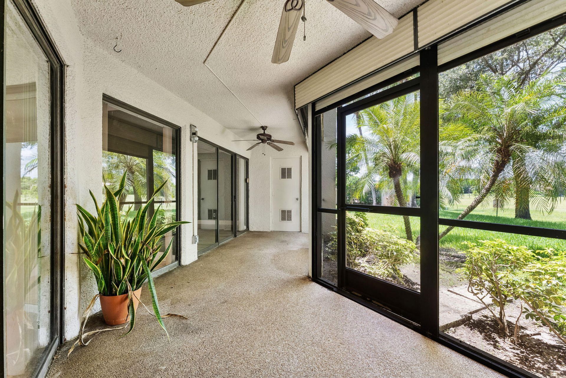 5800 Camino Del Sol, Unit 102, Boca Raton, FL 33433 Photo