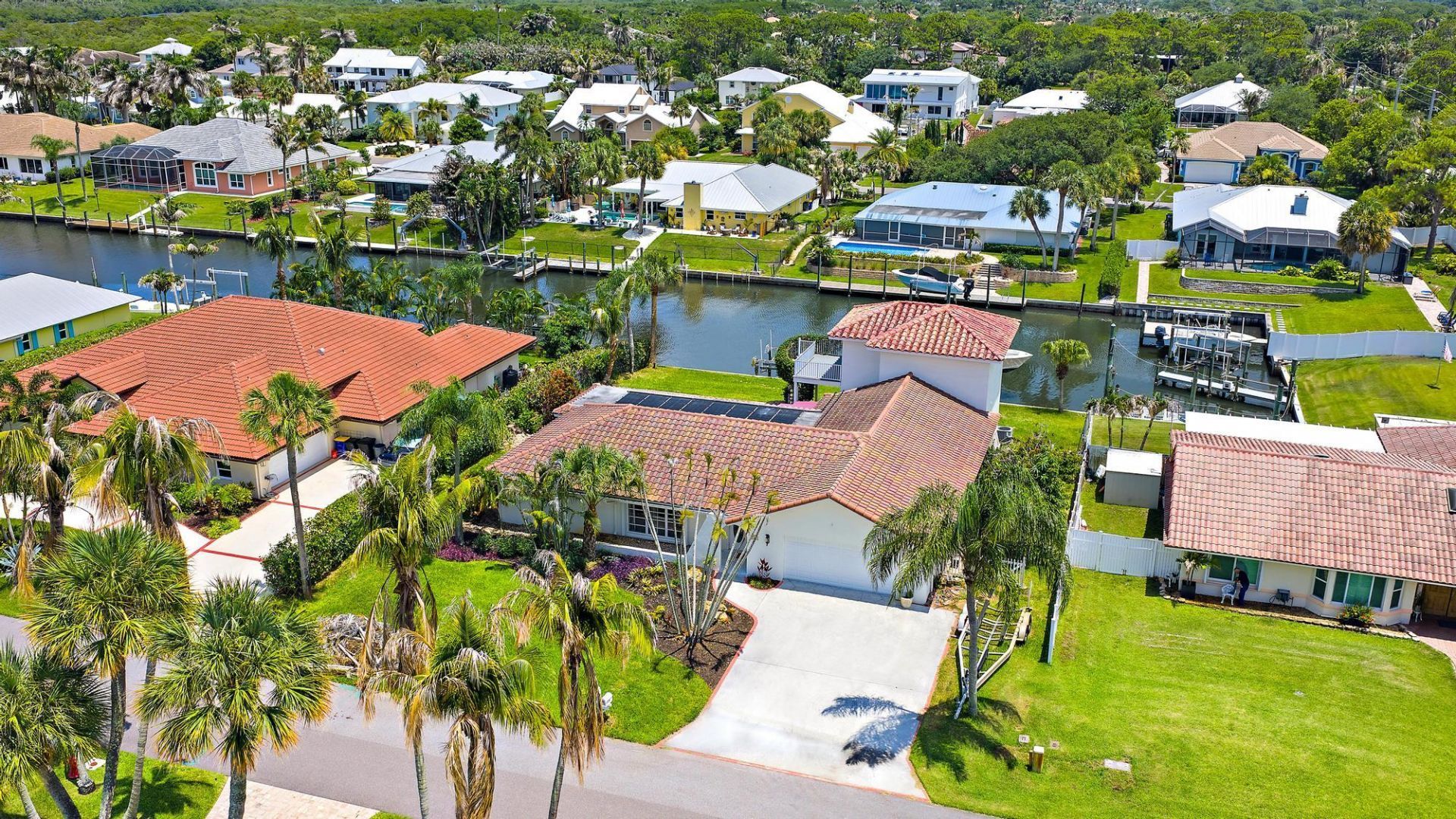 8422 SE Royal Street, Hobe Sound, FL 33455 Photo