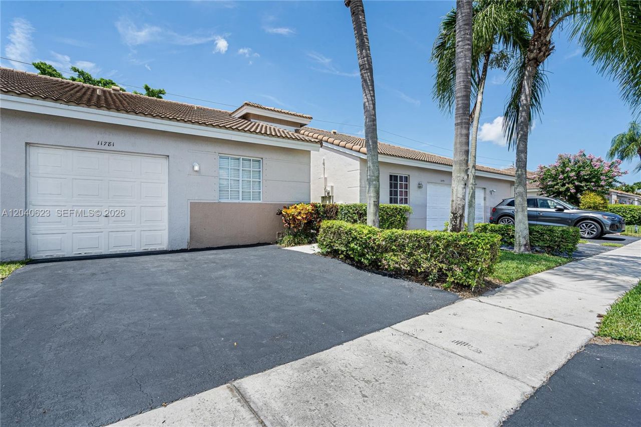 11781 SW 17 Ct , Miramar, FL 33025 Photo