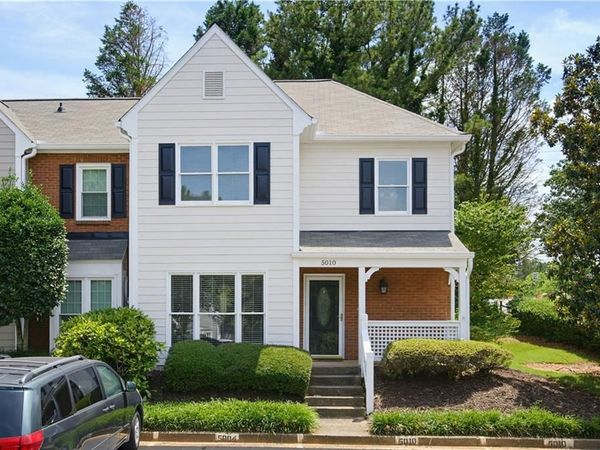 5010 Avalon Drive , Alpharetta, GA 30005