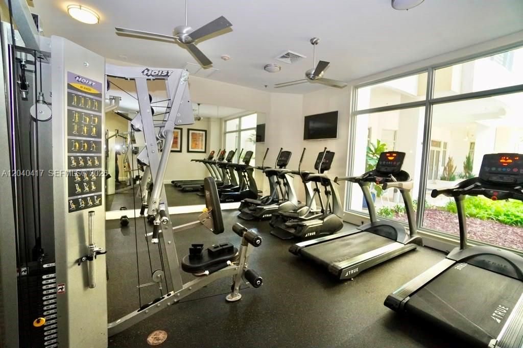 1830 Radius Dr, Unit 1024, Hollywood, FL 33020 Photo