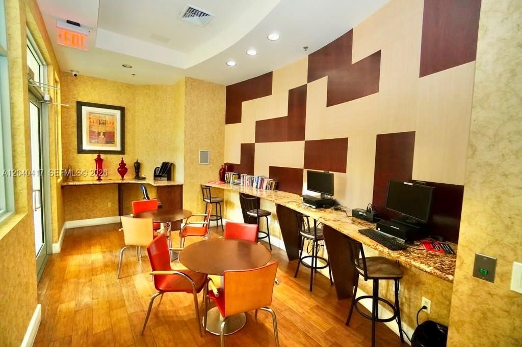 1830 Radius Dr, Unit 1024, Hollywood, FL 33020 Photo