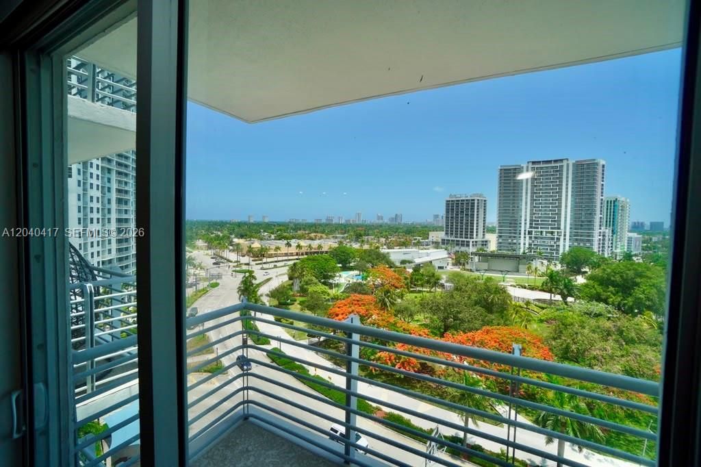 1830 Radius Dr, Unit 1024, Hollywood, FL 33020 Photo
