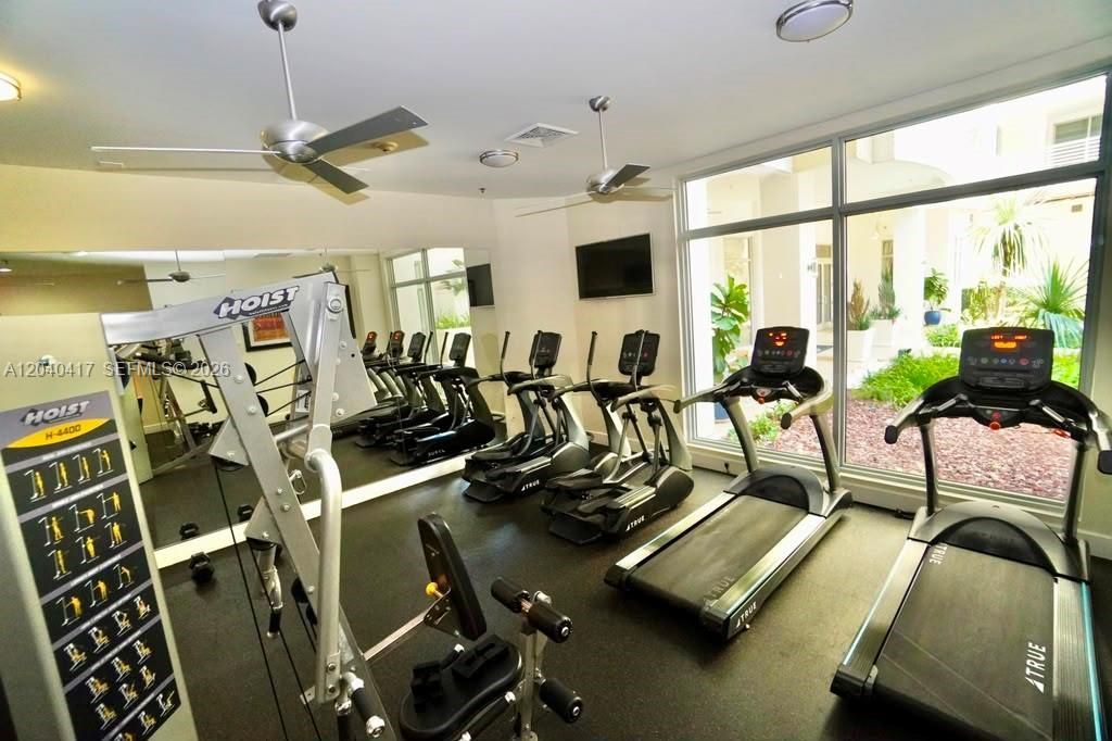 1830 Radius Dr, Unit 1024, Hollywood, FL 33020 Photo