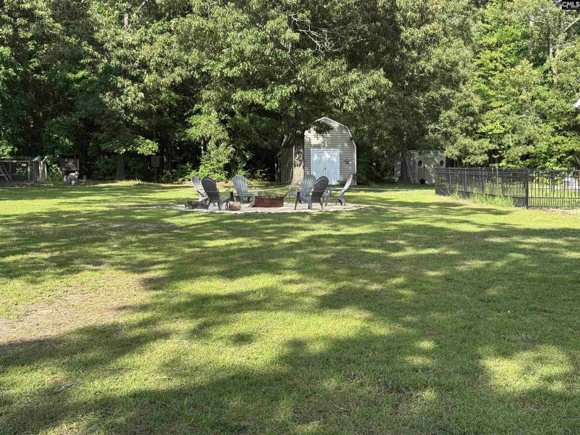 1344 Colie Branham Road Photo 4