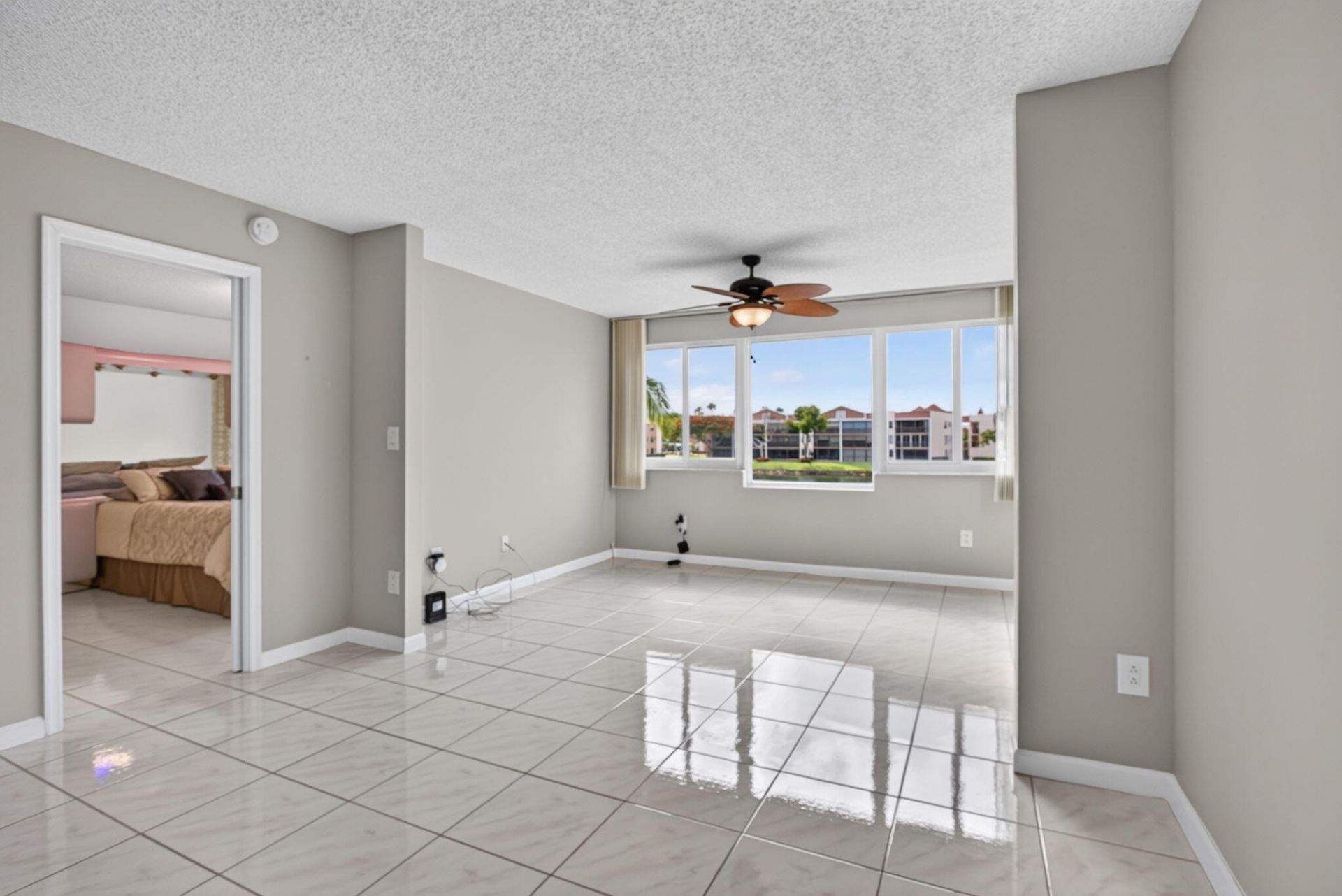 7216 S Devon Drive, Unit 212, Tamarac, FL 33321 Photo