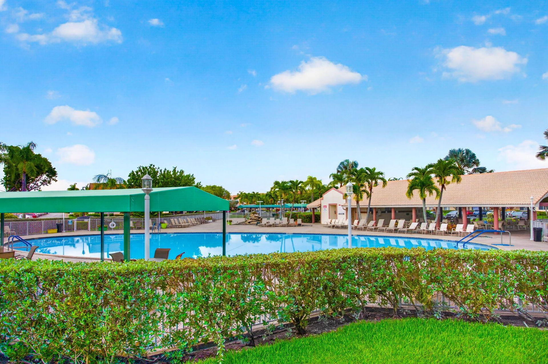 7216 S Devon Drive, Unit 212, Tamarac, FL 33321 Photo