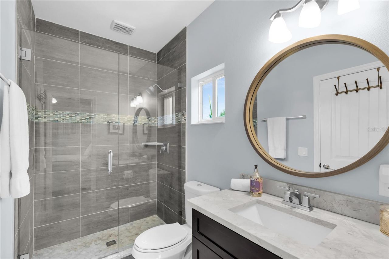 417 3rd Street , Key Largo, FL 33037 Photo