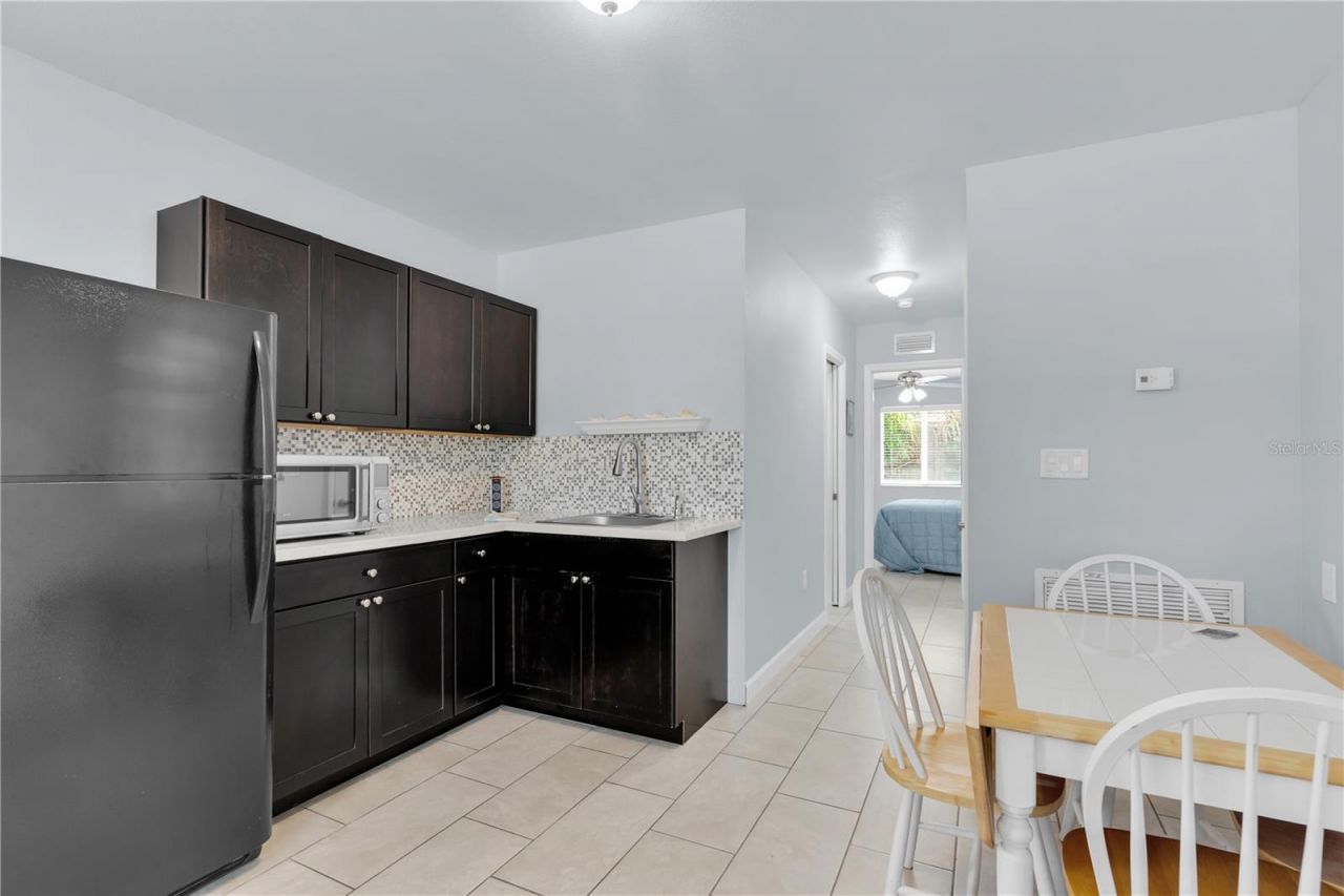 417 3rd Street , Key Largo, FL 33037 Photo