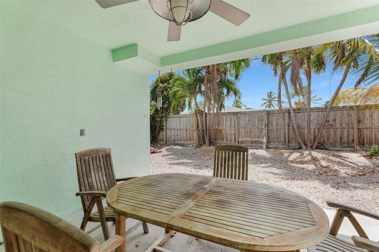 417 3rd Street , Key Largo, FL 33037 Photo