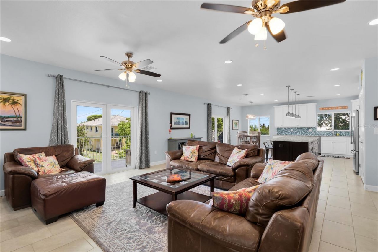 417 3rd Street , Key Largo, FL 33037 Photo