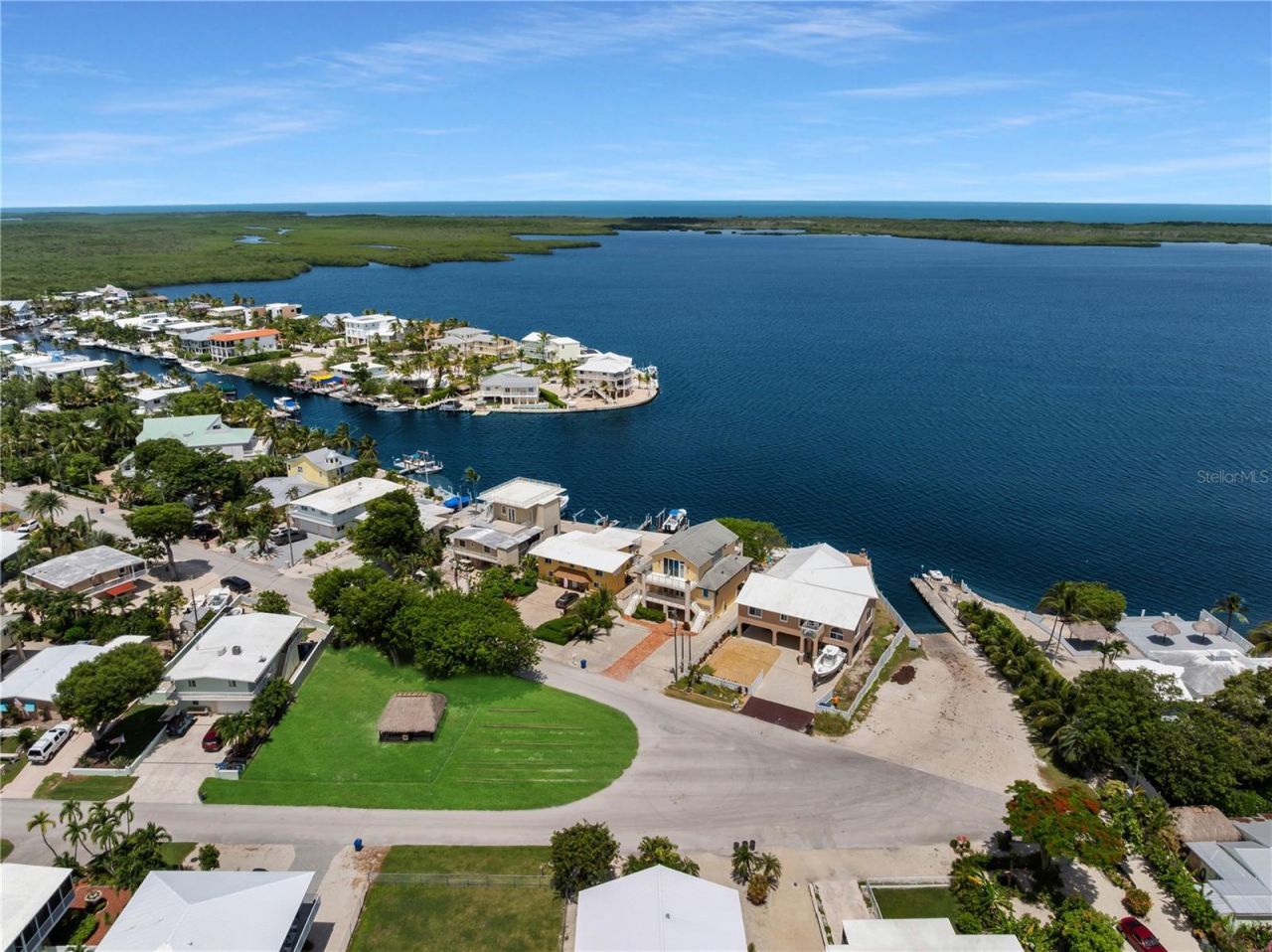 417 3rd Street , Key Largo, FL 33037 Photo