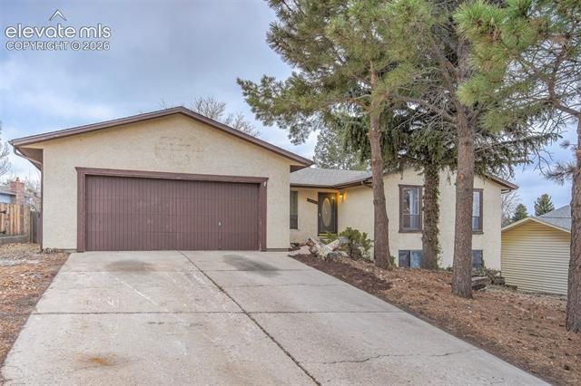 5665 Tuckerman Drive, Colorado Springs, CO 80918 Main Photo