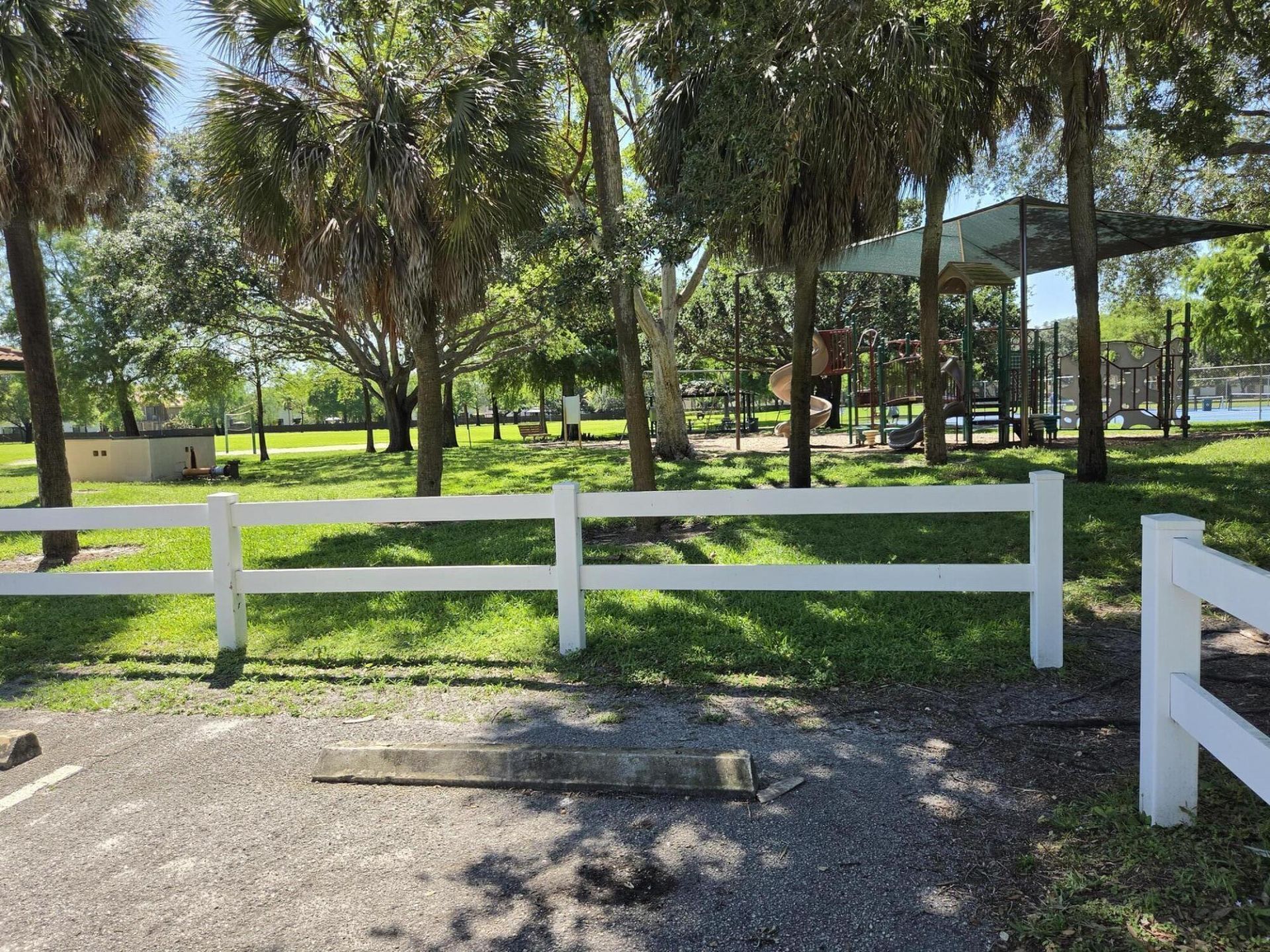 10900 NW 12th Drive, Plantation, FL 33322 Photo