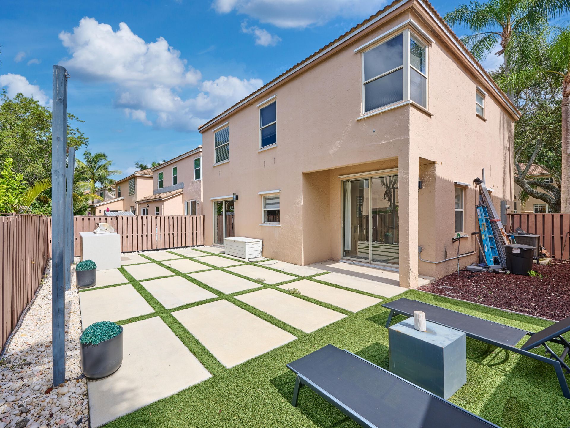 10900 NW 12th Drive, Plantation, FL 33322 Photo