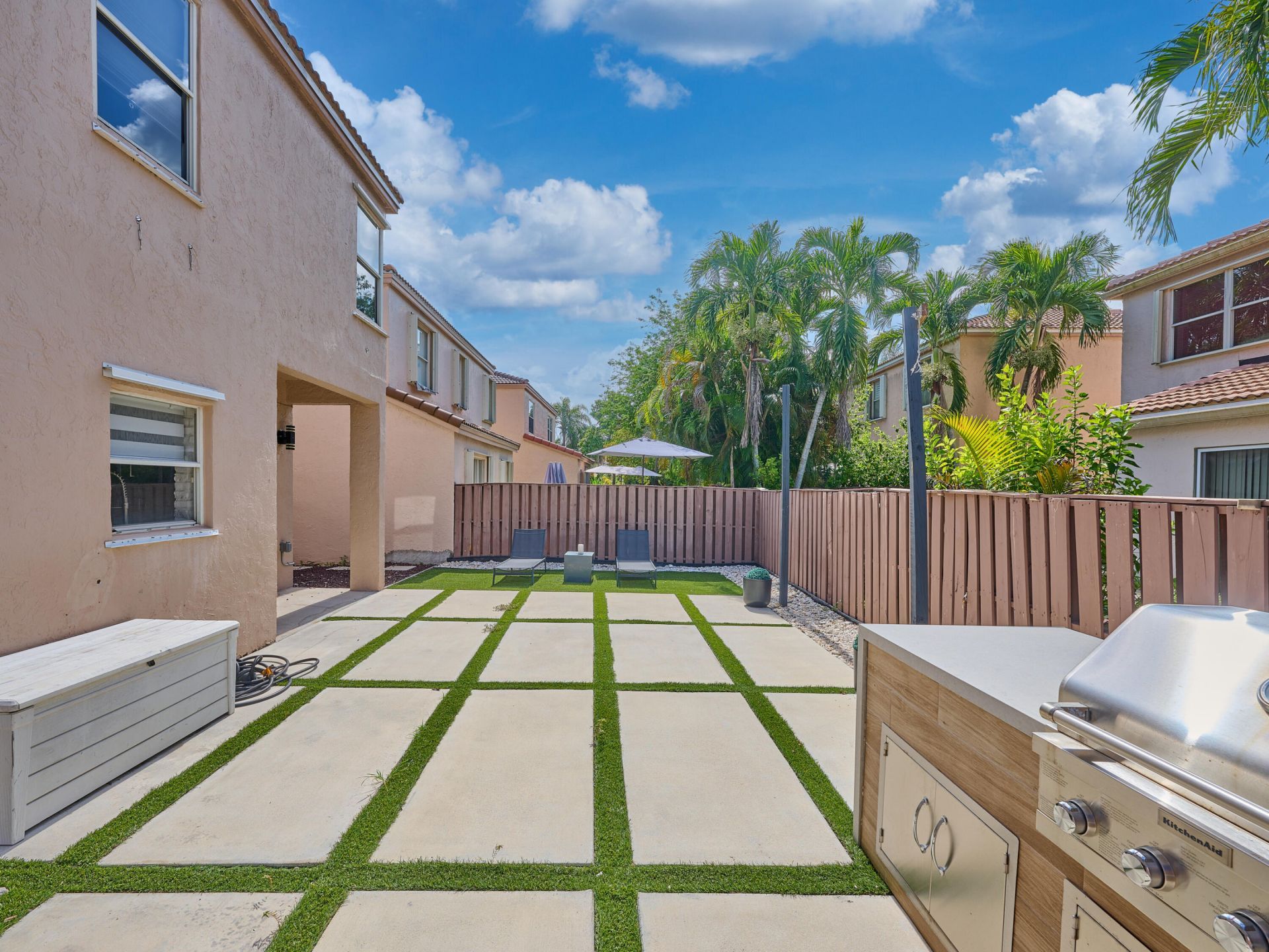 10900 NW 12th Drive, Plantation, FL 33322 Photo