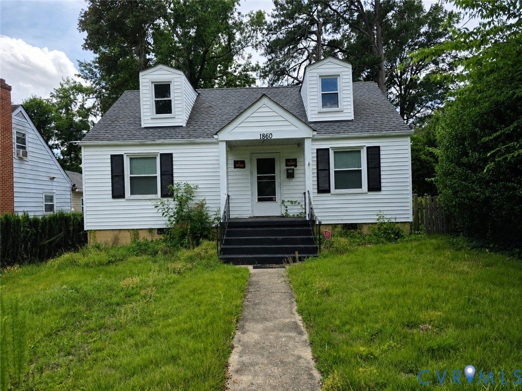 1860 Coggin Street, Petersburg, VA 23805 Main Photo