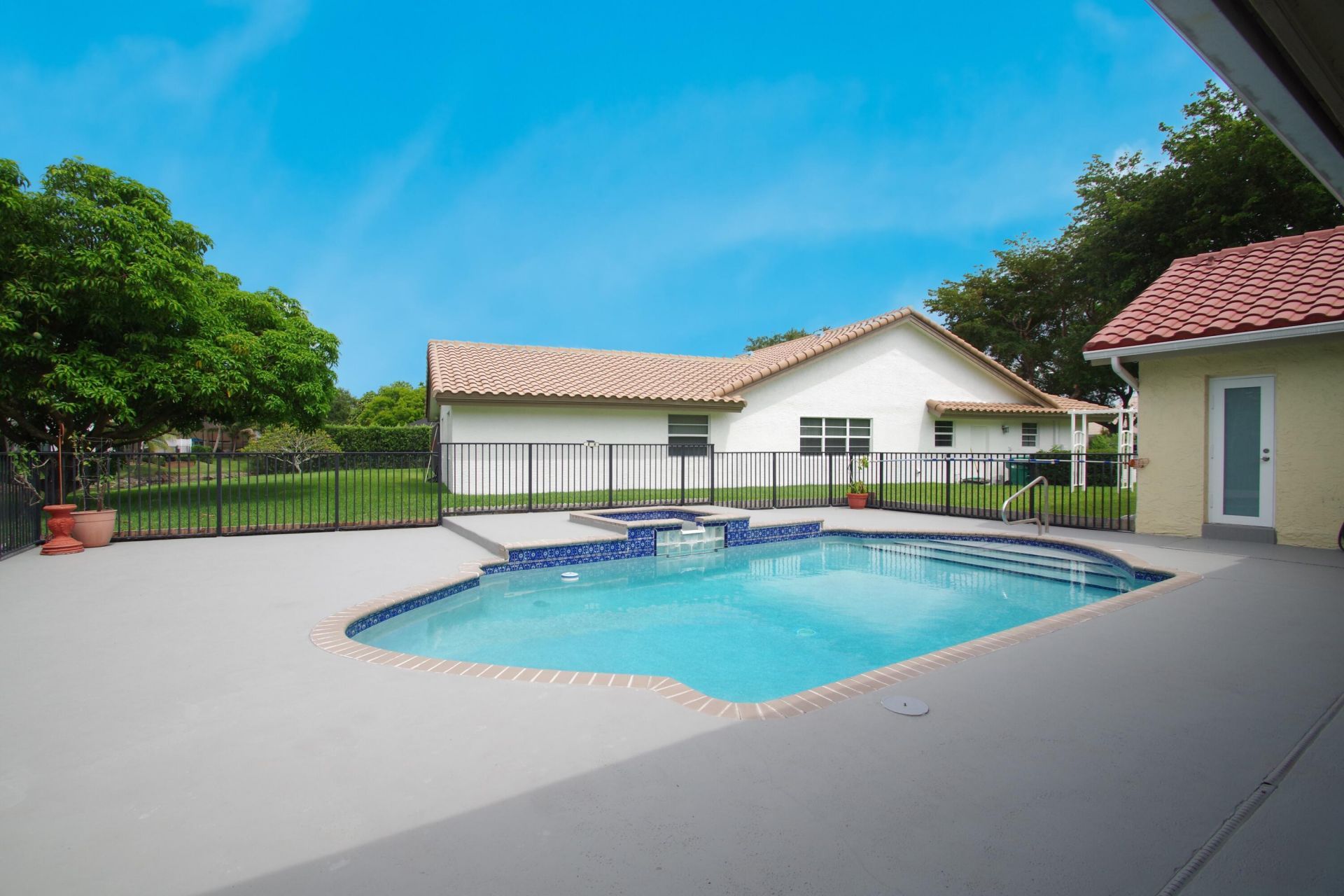 6300 NW 60th Way, Parkland, FL 33067 Photo