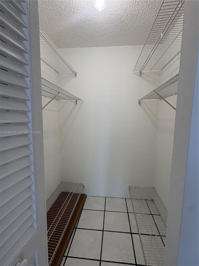 2741 Taft St, Unit 211, Hollywood, FL 33020 Photo
