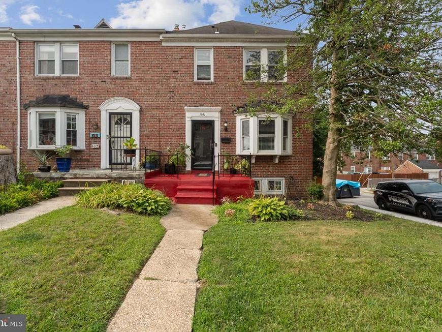 1601 Shadyside Road, Baltimore, MD 21218 Main Photo