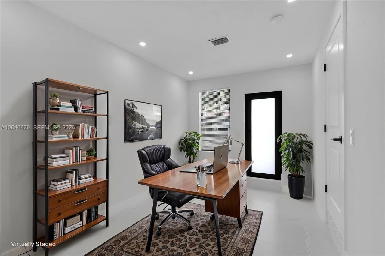 337 W 28th St , Miami Beach, FL 33140 Photo