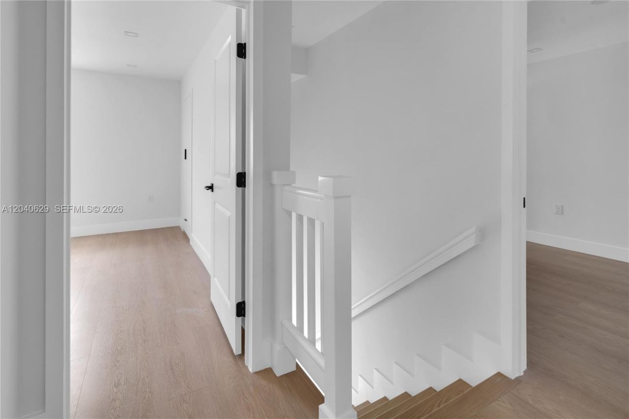 337 W 28th St , Miami Beach, FL 33140 Photo