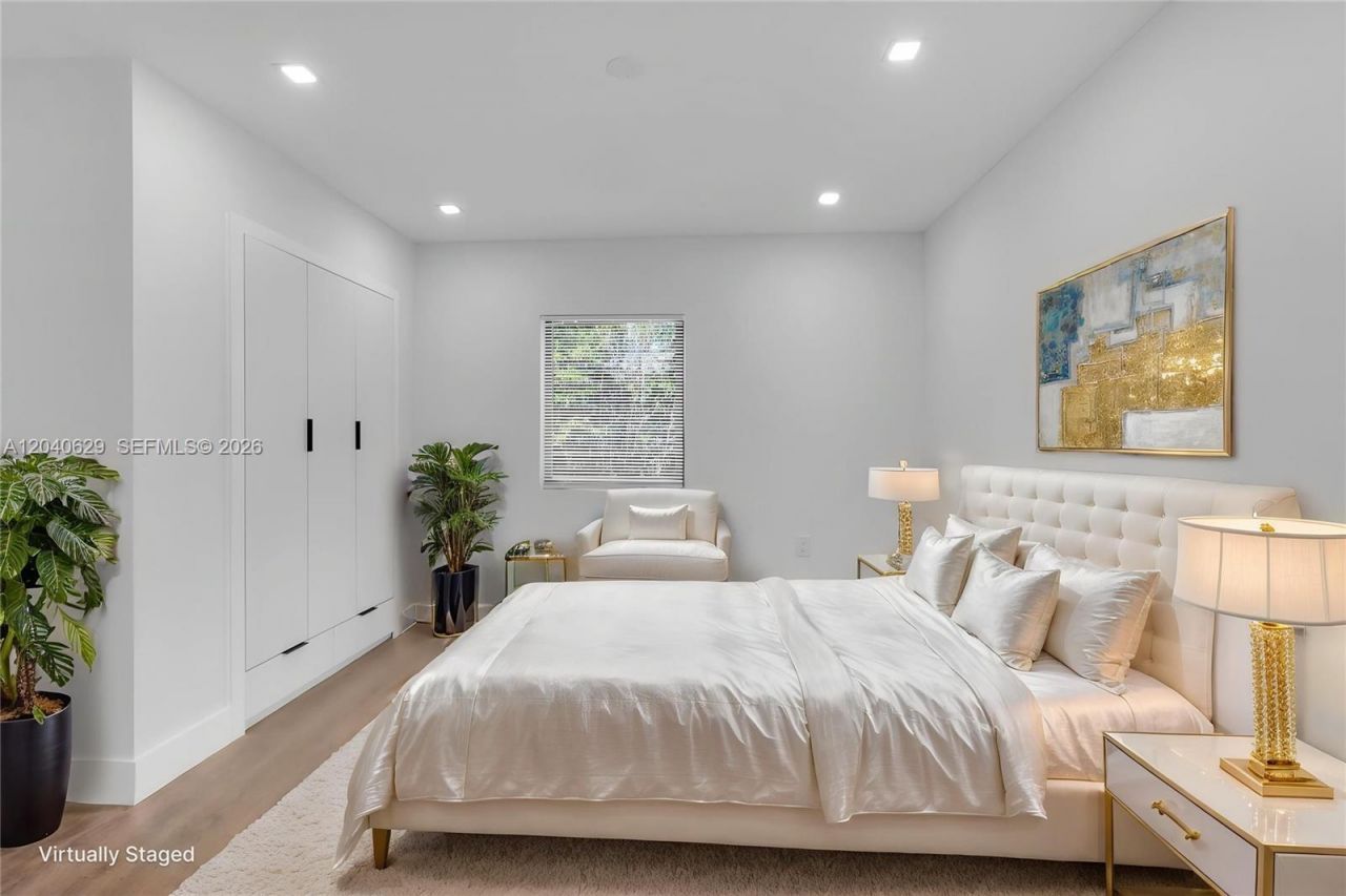 337 W 28th St , Miami Beach, FL 33140 Photo