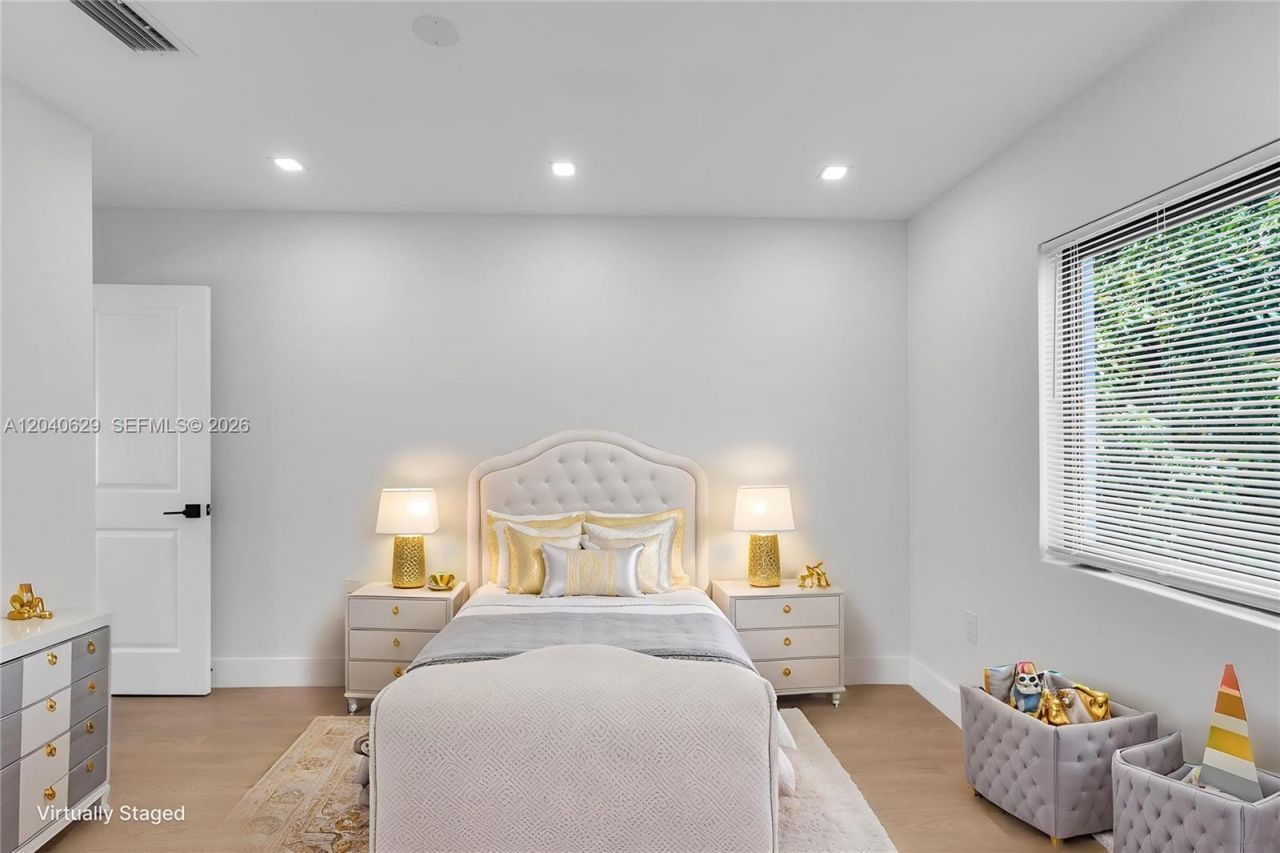337 W 28th St , Miami Beach, FL 33140 Photo