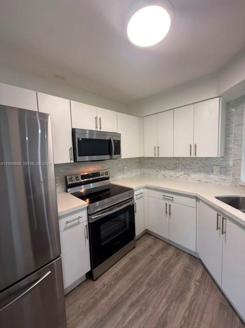 9021 W Sunrise Blvd, Unit 9021, Plantation, FL 33322 Photo