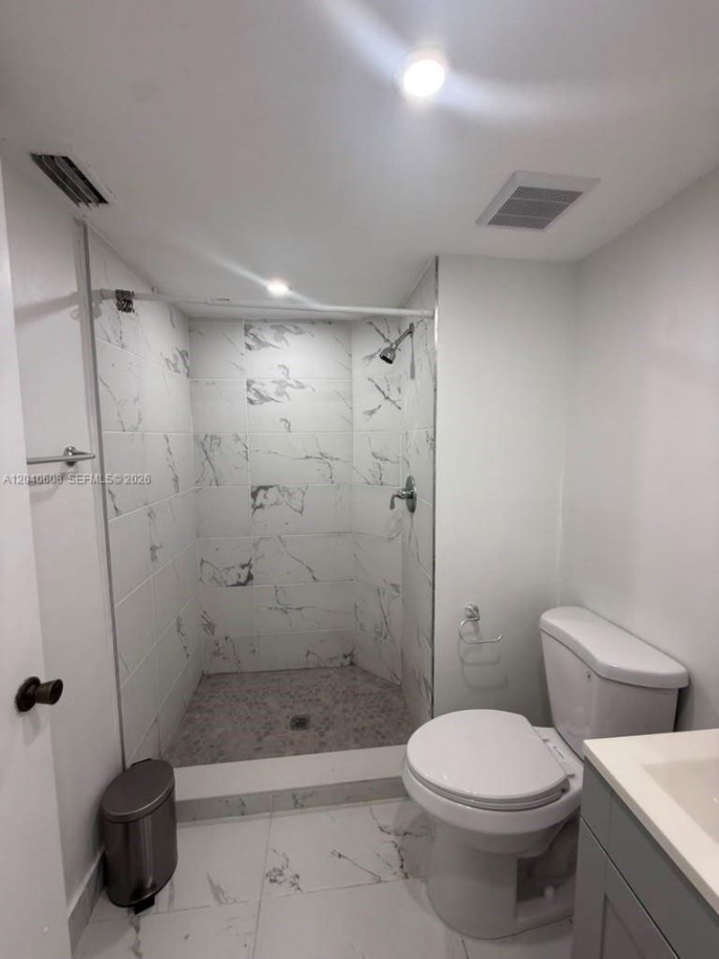 9021 W Sunrise Blvd, Unit 9021, Plantation, FL 33322 Photo