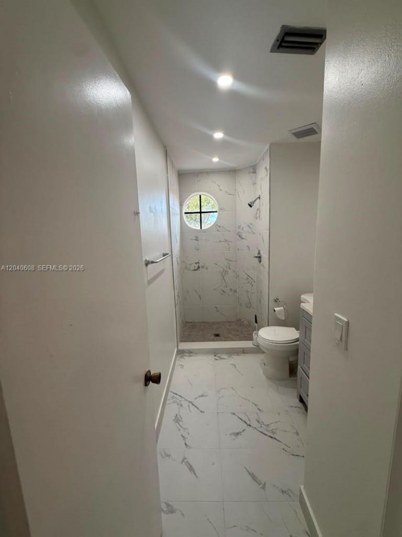 9021 W Sunrise Blvd, Unit 9021, Plantation, FL 33322 Photo