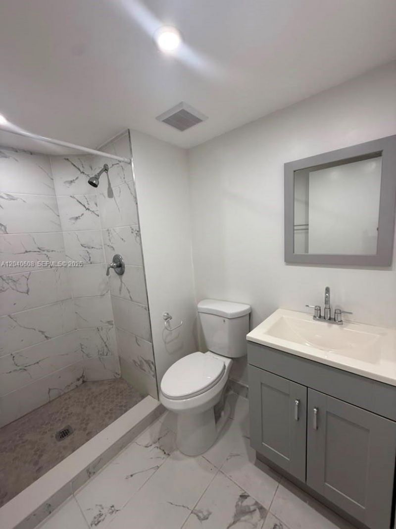9021 W Sunrise Blvd, Unit 9021, Plantation, FL 33322 Photo