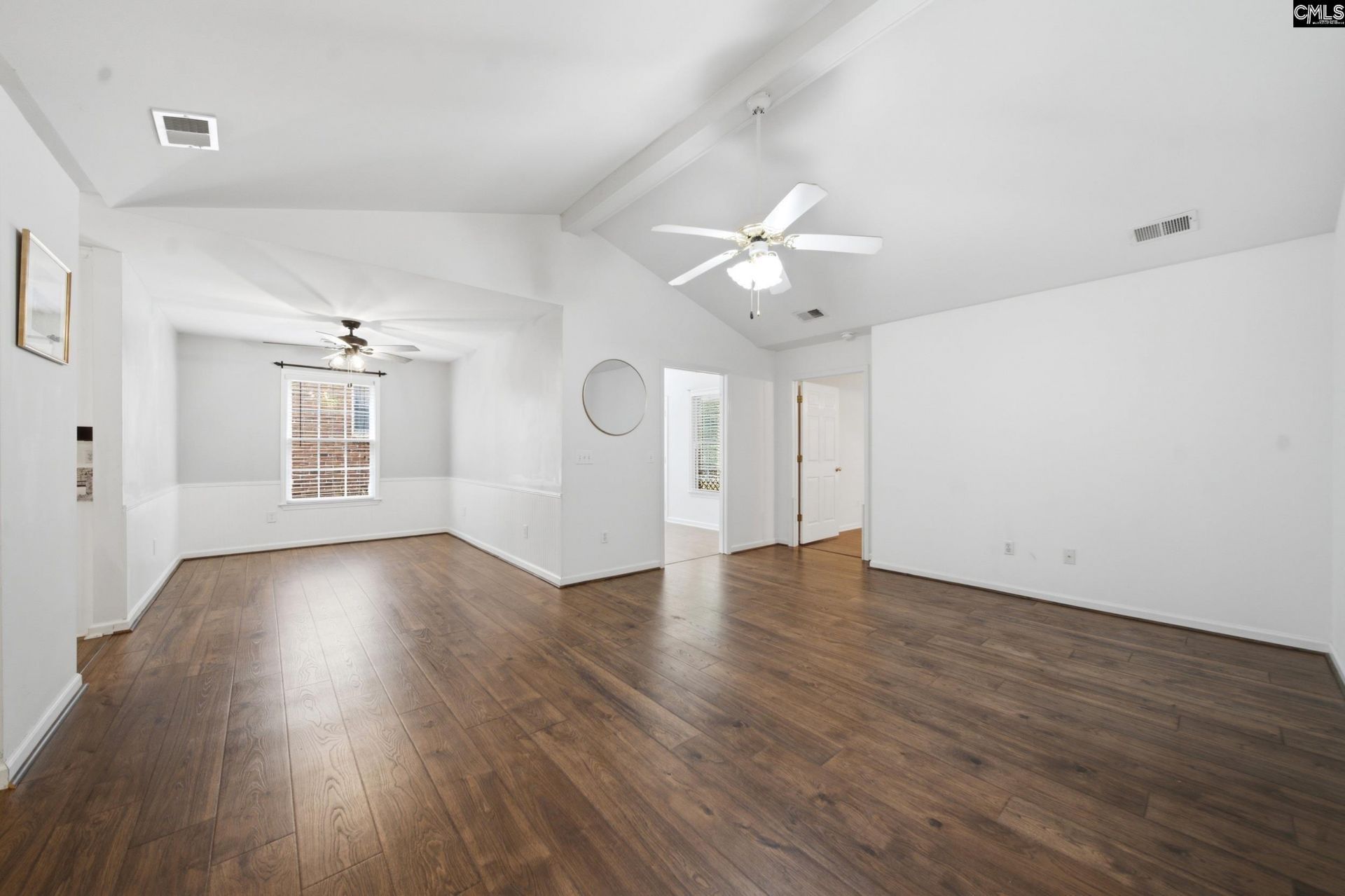 753 Teakwood Court  Photo 5