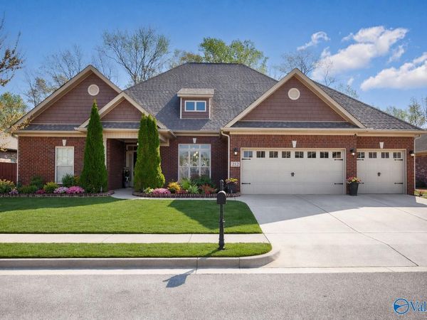 212 Trailing Creek Road NW, Madison, AL 35757