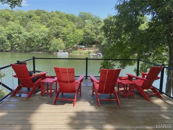 606 E Gray Friar, Marthasville, MO 63357